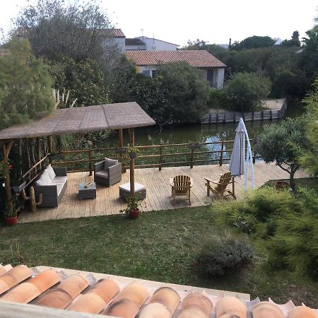 Maison En Camargue サントマリー・ド・ラメール エクステリア 写真